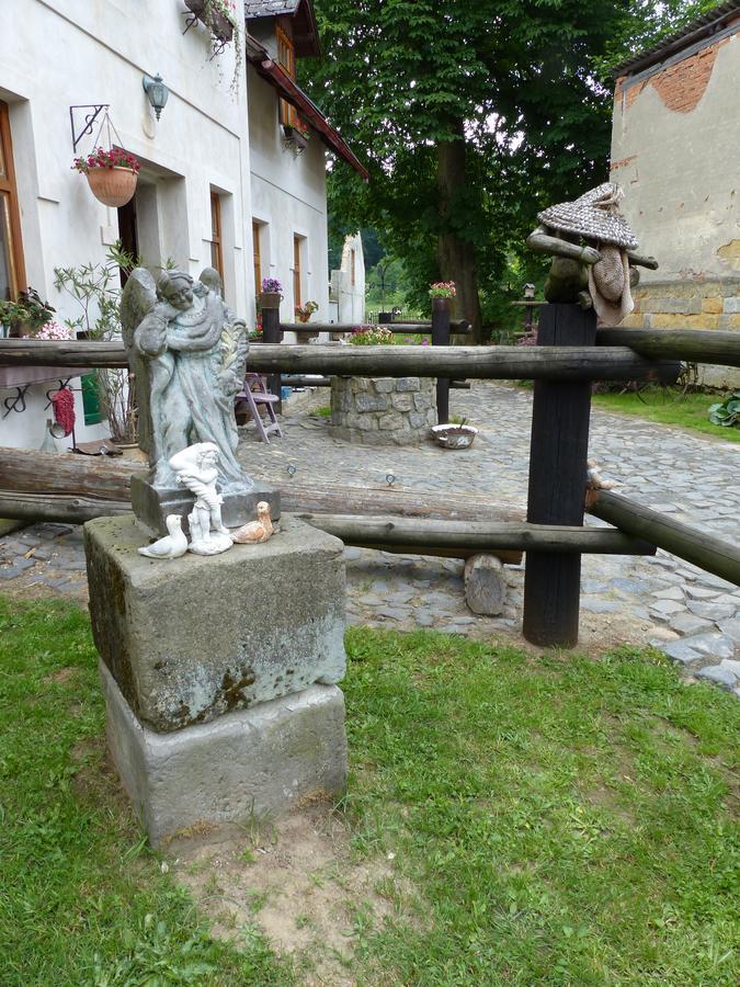 Penzion Sucháč Osecna Exterior foto